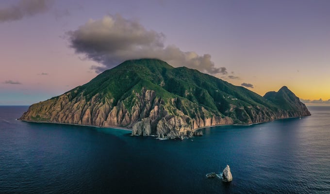 Ferry to Saba island
